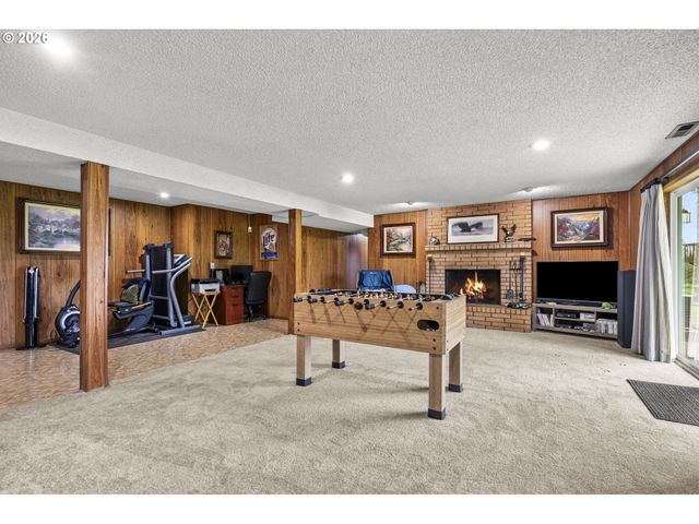 601 Ne LITTLEPAGE Rd, Corbett, OR 97019