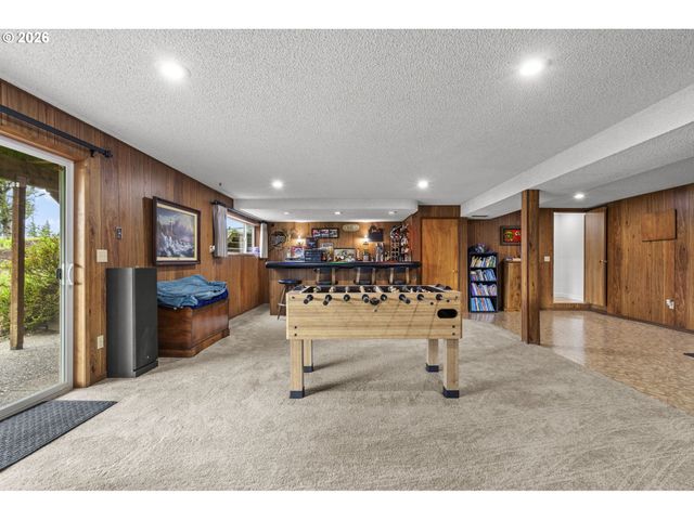 601 Ne LITTLEPAGE Rd, Corbett, OR 97019