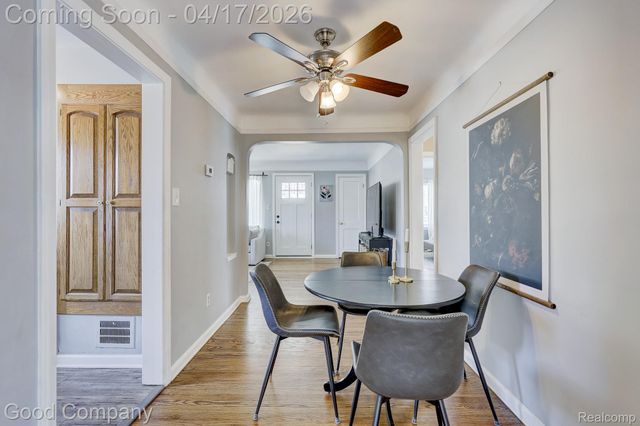 1402 E Lincoln Avenue, Royal Oak, MI 48067