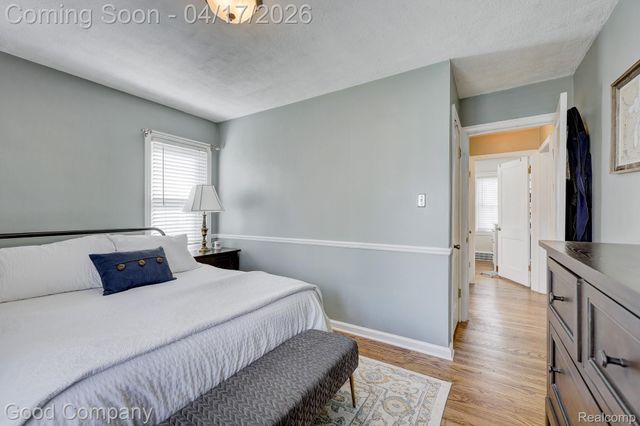 1402 E Lincoln Avenue, Royal Oak, MI 48067