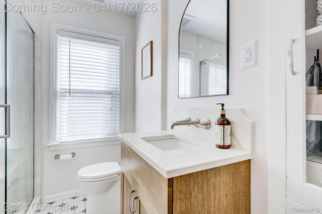 1402 E Lincoln Avenue, Royal Oak, MI 48067