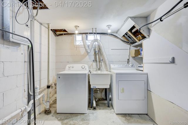 1402 E Lincoln Avenue, Royal Oak, MI 48067