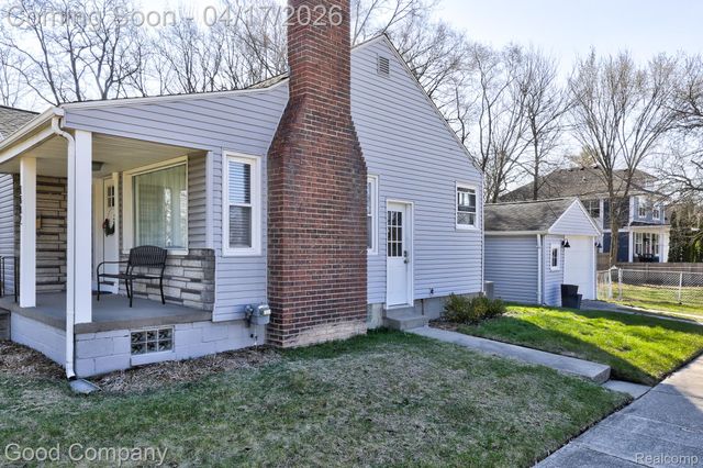 1402 E Lincoln Avenue, Royal Oak, MI 48067