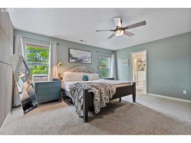 4406 Se JONES Ln, Troutdale, OR 97060