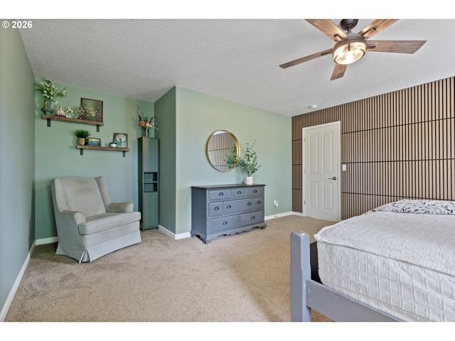 4406 Se JONES Ln, Troutdale, OR 97060