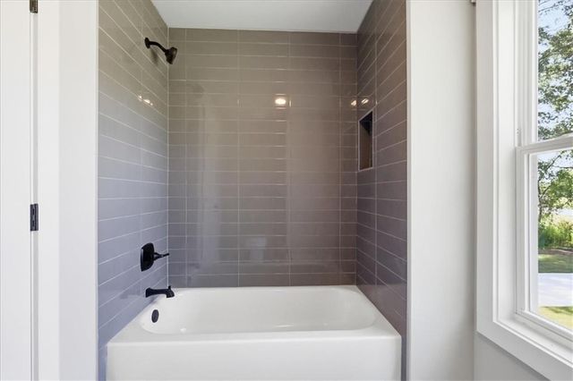 327 Springtime Way, Monroe, GA 30655