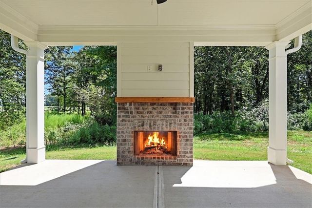327 Springtime Way, Monroe, GA 30655