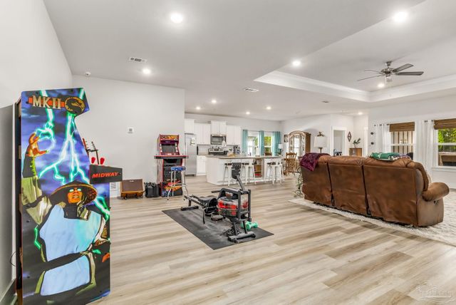 6311 Forest Bay Ave, Gulf Breeze, FL 32563