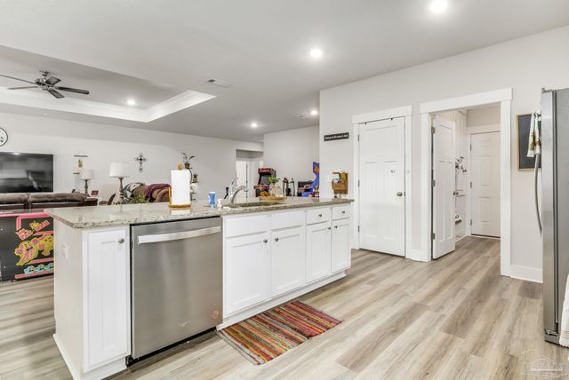 6311 Forest Bay Ave, Gulf Breeze, FL 32563