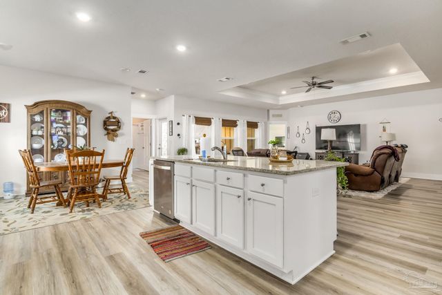 6311 Forest Bay Ave, Gulf Breeze, FL 32563