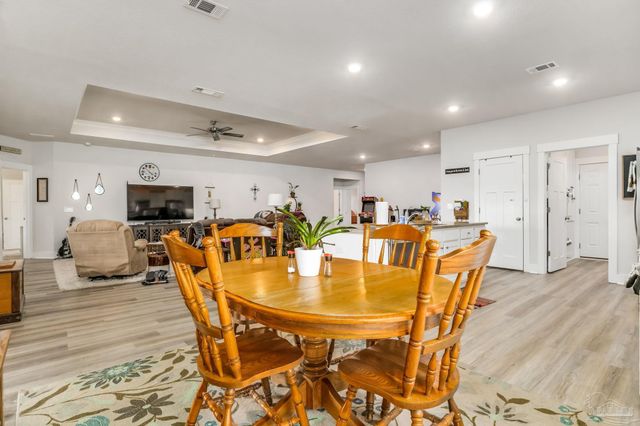 6311 Forest Bay Ave, Gulf Breeze, FL 32563