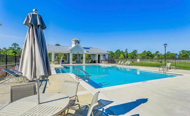 6311 Forest Bay Ave, Gulf Breeze, FL 32563