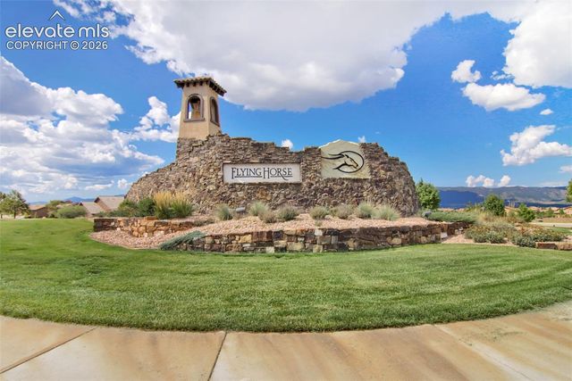 1955 Walnut Creek Court, Colorado Springs, CO 80921