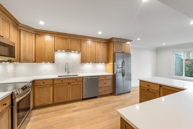 4487 Post Pl Apt 31, Nashville, TN 37205