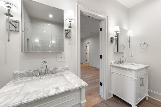 4487 Post Pl Apt 31, Nashville, TN 37205