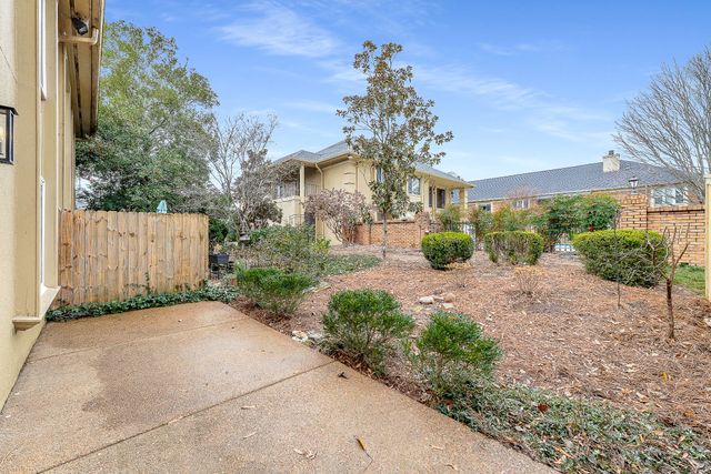 4487 Post Pl Apt 31, Nashville, TN 37205