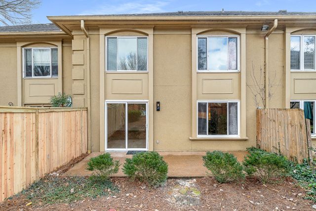 4487 Post Pl Apt 31, Nashville, TN 37205