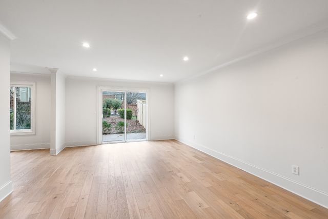 4487 Post Pl Apt 31, Nashville, TN 37205