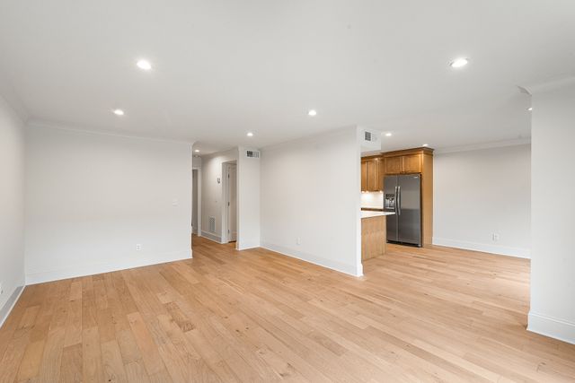 4487 Post Pl Apt 31, Nashville, TN 37205