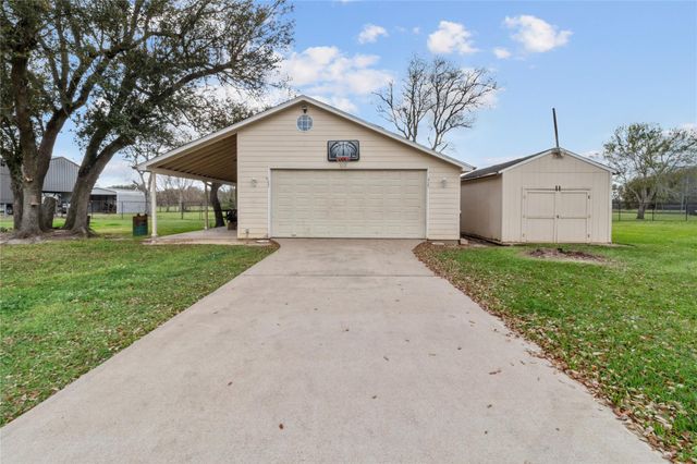 10302 Hanselman Road CR69, Manvel, TX 77578