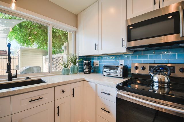 4213 N MILLER Road, Scottsdale, AZ 85251