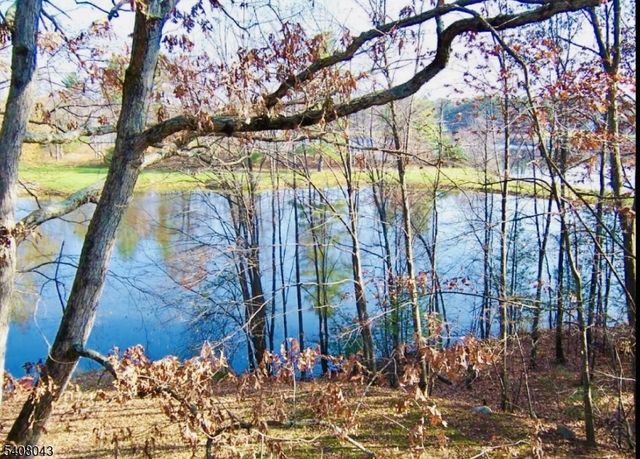 230 D Lake Shore North O4 D, Montague Twp., NJ 07827