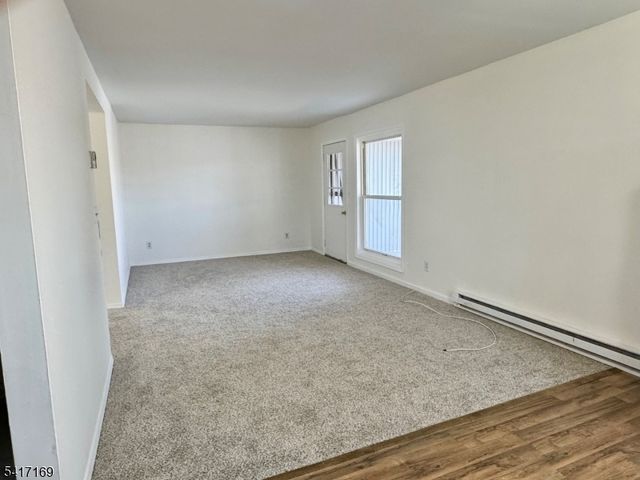 230 D Lake Shore North O4 D, Montague Twp., NJ 07827