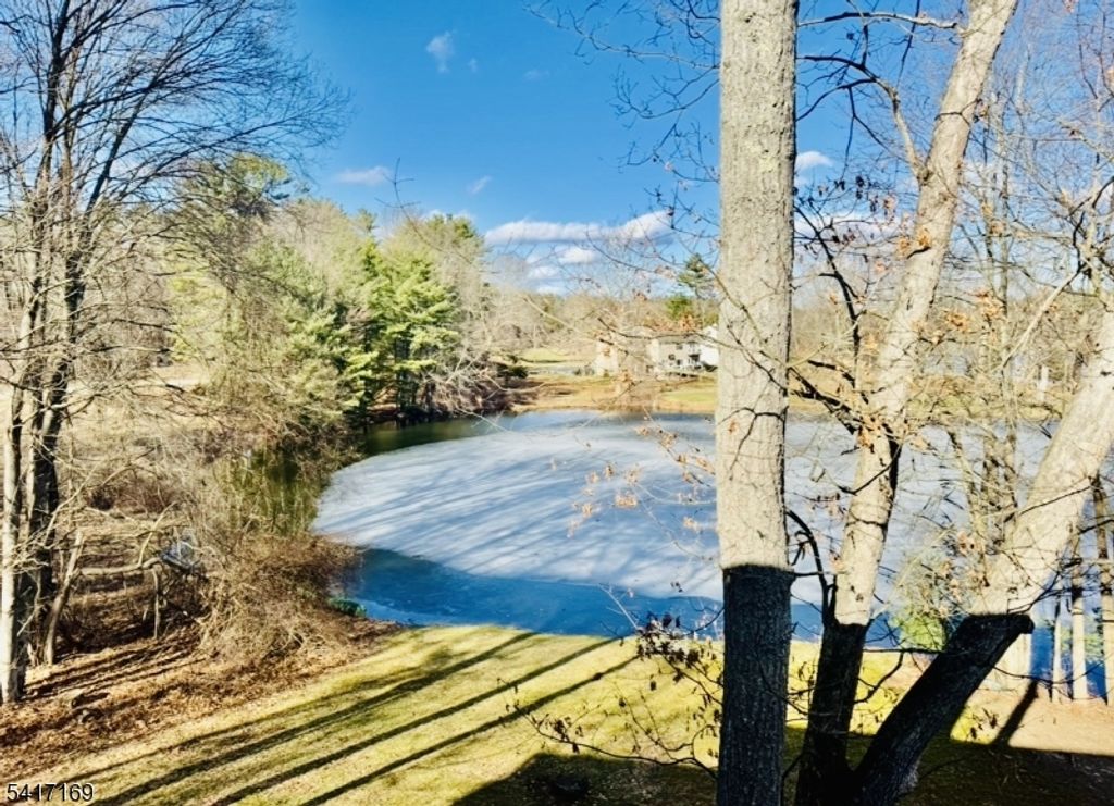 230 D Lake Shore North O4 D, Montague Twp., NJ 07827