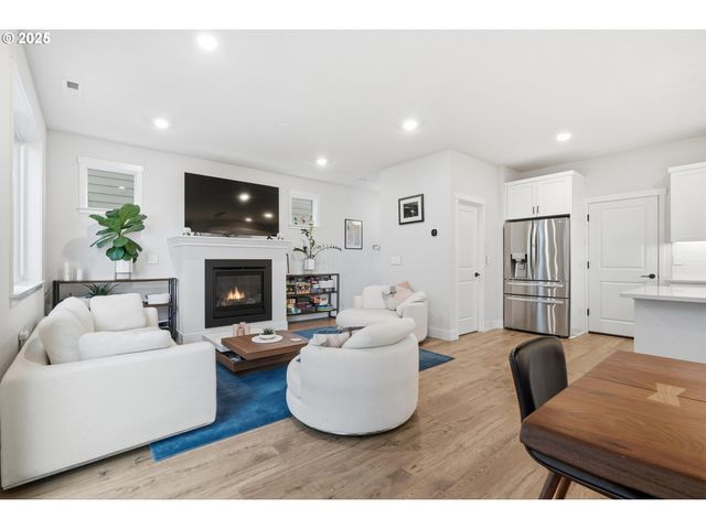 1602 Ne 70TH St, Vancouver, WA 98665