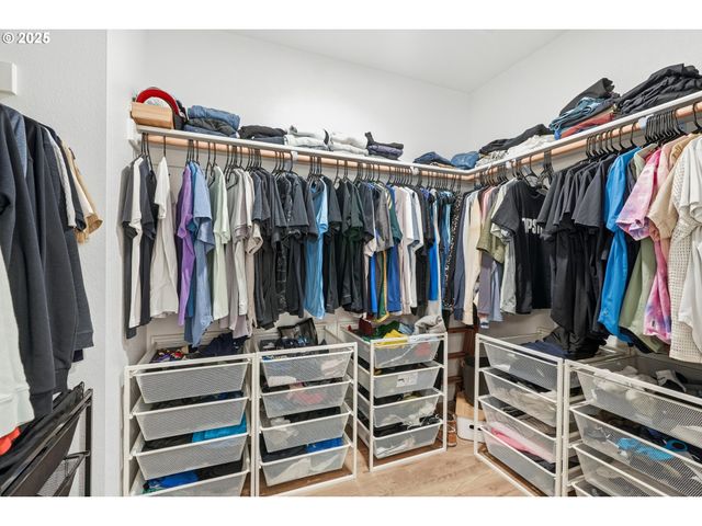 1602 Ne 70TH St, Vancouver, WA 98665