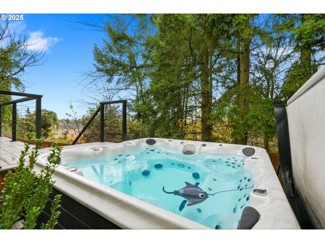 1602 Ne 70TH St, Vancouver, WA 98665