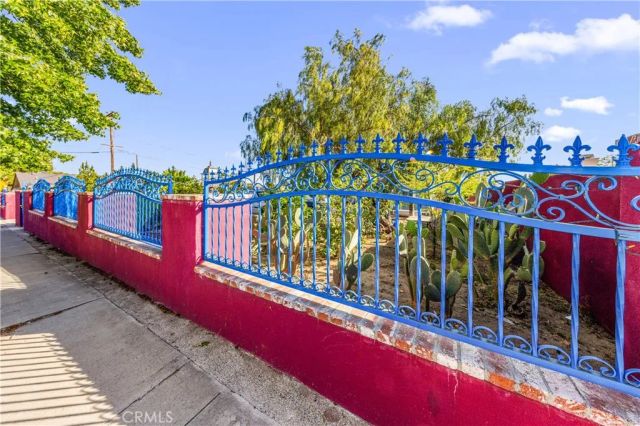 13441 Fenton, Sylmar, CA 91342
