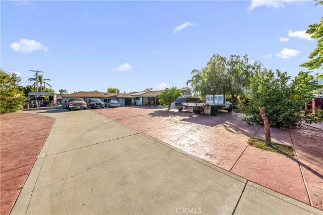 13441 Fenton, Sylmar, CA 91342