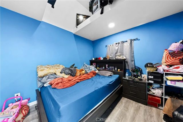 13441 Fenton, Sylmar, CA 91342