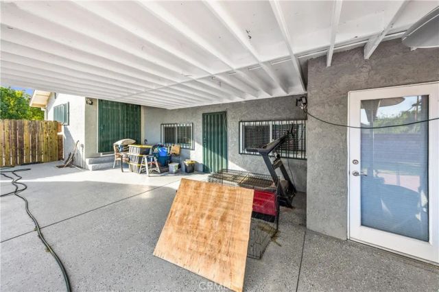 13441 Fenton, Sylmar, CA 91342