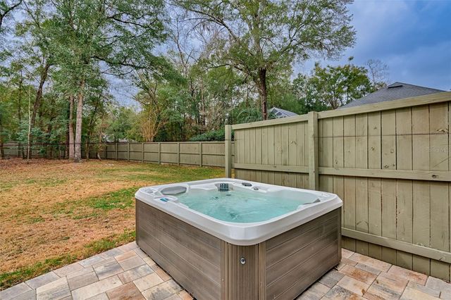 10505 SW 41ST PLACE, Gainesville, FL 32608