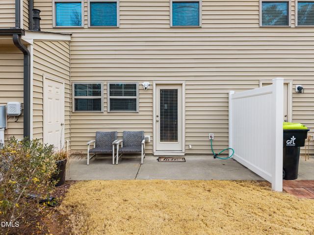 1142 Metropolitan Drive, Durham, NC 27713