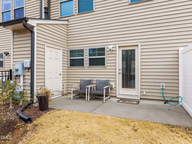 1142 Metropolitan Drive, Durham, NC 27713