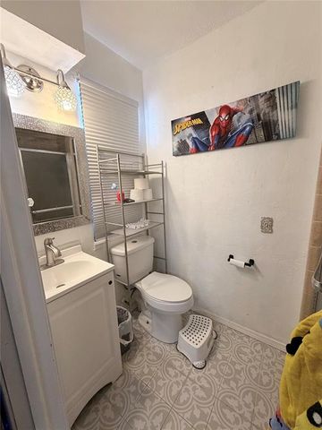 504 Gayclifee Terrace, Edmond, OK 73003