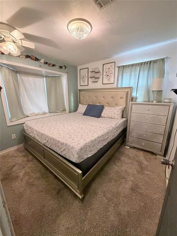 504 Gayclifee Terrace, Edmond, OK 73003