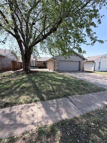 504 Gayclifee Terrace, Edmond, OK 73003