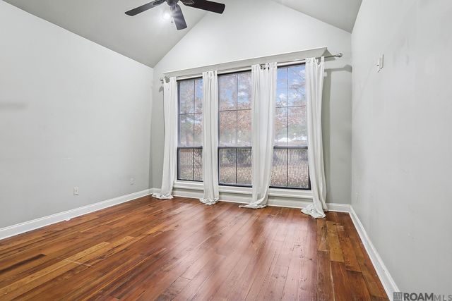 13871 Oakley Ln, St Francisville, LA 70775