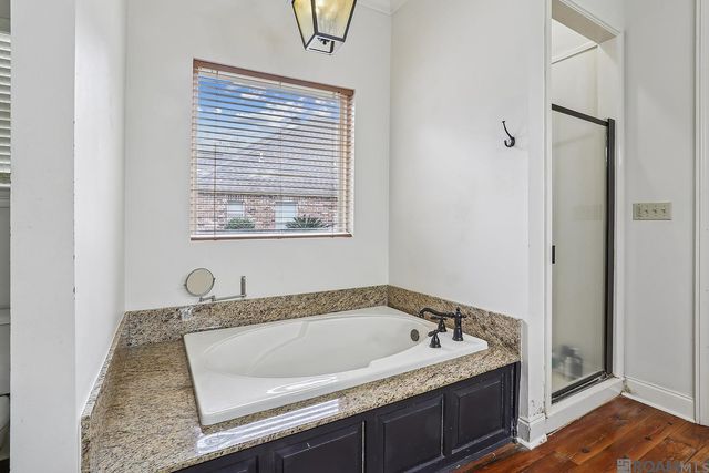 13871 Oakley Ln, St Francisville, LA 70775