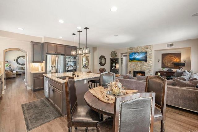 3693 Strata Drive, Carlsbad, CA 92010