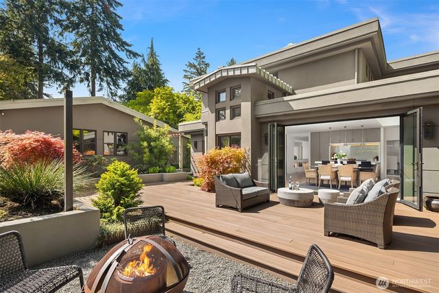 8457 NE 7th Street, Medina, WA 98039