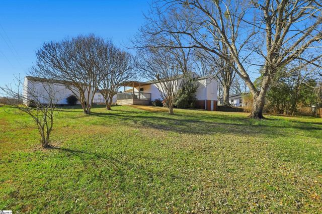 5 Lenore Avenue, Greenville, SC 29617