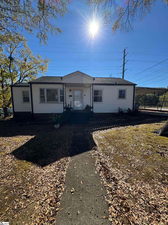 5 Lenore Avenue, Greenville, SC 29617