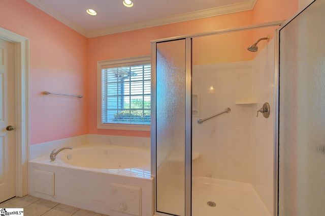 15 Mandarin Circle, Taylors, SC 29687