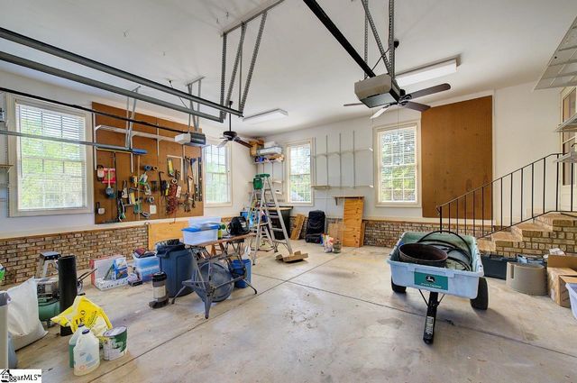 15 Mandarin Circle, Taylors, SC 29687