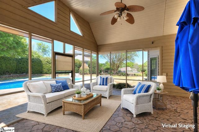 15 Mandarin Circle, Taylors, SC 29687